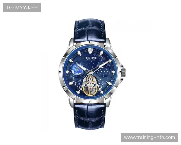 手表与足球明星的完美联动探索：时尚与运动的双重魅力