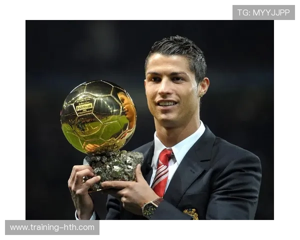 曾因家境贫困没钱买足球却成世界级球星的励志故事