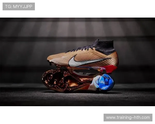 球星同款千元足球鞋女款舒适耐用，助力你的运动表现