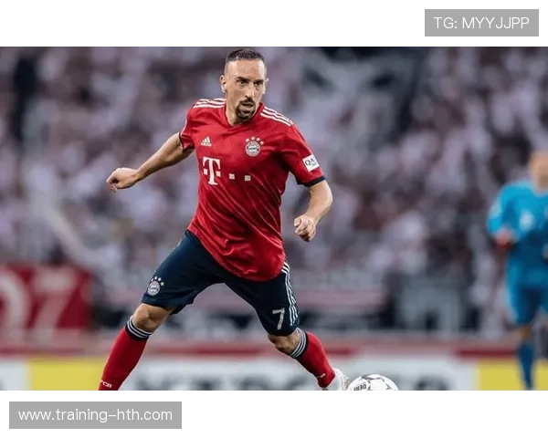 足球球星童年时光温馨回忆 可爱艺术照展现成长历程